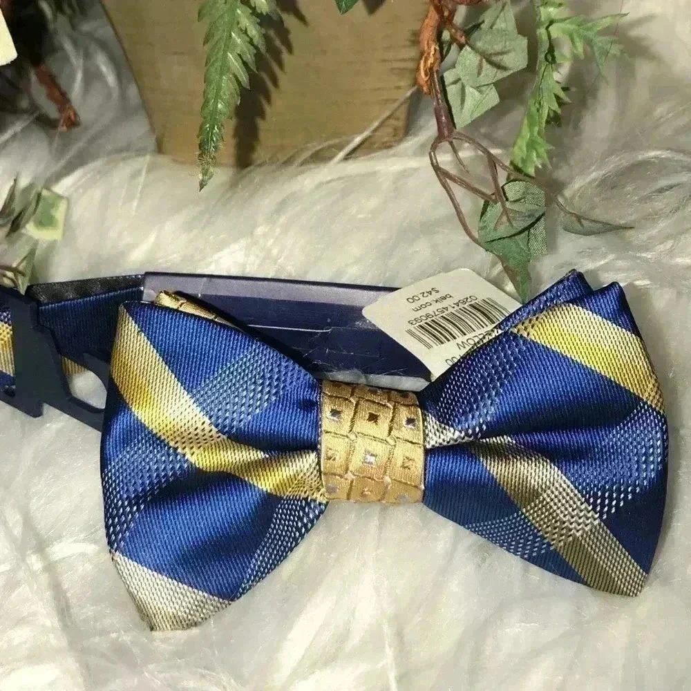 SADDLEBRED NWT BOWTIE BEAUTIFUL